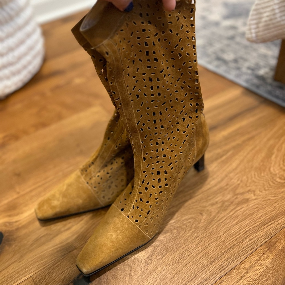 Suede calf boots - size 8.5!